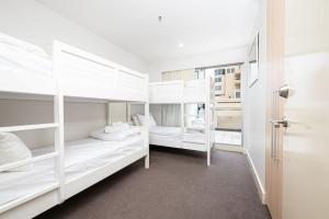 Beachfront Serenity Glenelg