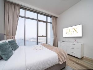 Cosy Modern Waterfront Studio in Maritime City