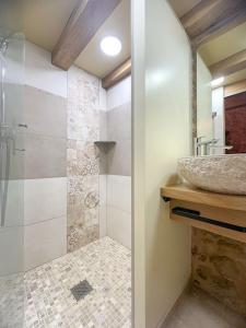 Maisons de vacances Gite de l-imaginaire, atypique et unique : photos des chambres