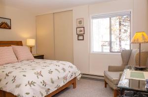 Indian Springs Condo 2415