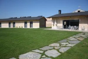 Alojamiento Ubaldo Nieto - Carracedo del Monasterio