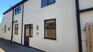 The Lodge a beautiful barn conversion with 3 ensuite bedrooms on the outskirts of Cannock