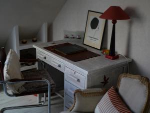 B&B / Chambres d'hotes un oasis de quietude belle chambre 22m2 : photos des chambres