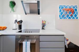 Air Maison - Driftwood Apartment