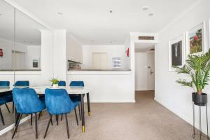 Amazing Sydney Apartment with Pool, Gym and Sauna