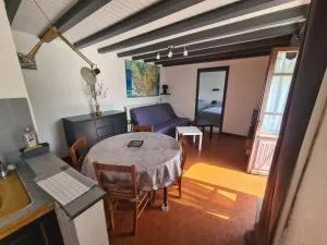 Appartement accueillant avec vue sur la montagne et le lac, 45 m² - Laval-Atger