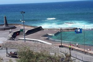 Breathe Bajamar - Surf, Piscinas Naturales, Senderismo