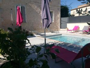 la bastide aux buis avec piscine