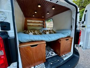 Campings Le vadrouilleur camion amenage : photos des chambres