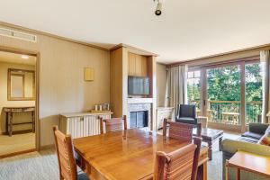 Cle Elum Condo with Balcony in Suncadia Resort!