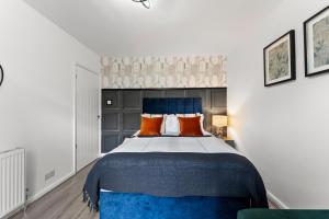 Stylish 4-Bed Cambridge Stay - Garden & Games Room