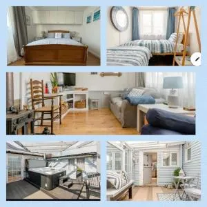 Dog friendly cottage 2 mins to beach with hot tub and Zappi EV - Happisburgh