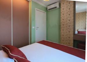 Central flower apartment 2