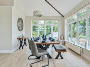 Mallacleave House