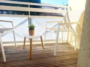 Adorable studio à 200m de la mer , frais , bien équipé et proche des commodités