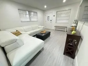 LaBella Suite - The Pines