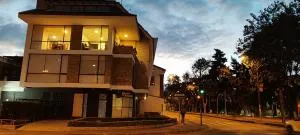 Alojamiento Parque de la Madre - Cuenca