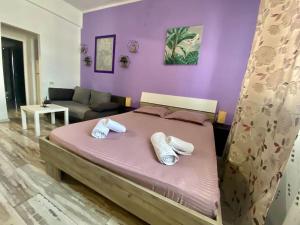 Purple Ultracentral Old Town