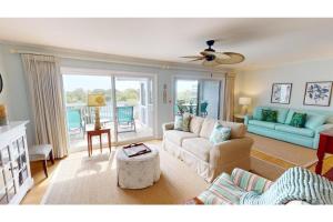 2 BR Condo in Inlet Point Stunning Views
