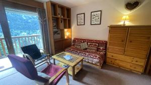 Résidence Peclet Polset B - Proches des commerces, du télésiège du Morel (gratuit) et de larrêt de bus MAE-2584