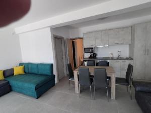 Πολυτελές διαμέρισμα μπροστά στην παραλία MFD LUXURY APARTMENTS