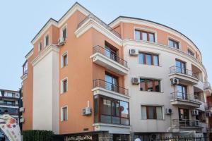 Two bedroom on a budget at Briz area