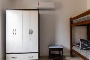 Apto com bela vista a 100m da Praia da Guilhermina