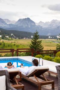 NORTH STORY - Luxury Chalet - Apartments & rooms