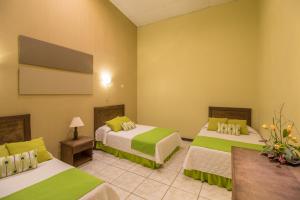 Resort y Parque Acuatico Valle Dorado