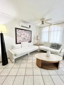 Comfy 1BR Suite by the beach - Pitayal