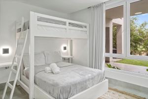 Modern & Stylish 2BR Condo C11 at Playa Venao