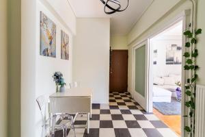 Cozy Apartment In Koukaki