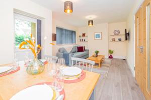 Stylish 2-Bed Flat on Banbury Road
