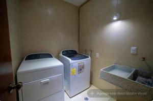 Gold 11 Cama Matrimonial y Baño Privado Externo