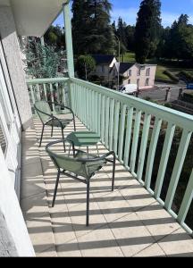 FABULEUX STUDIO à coté du CHATEAU