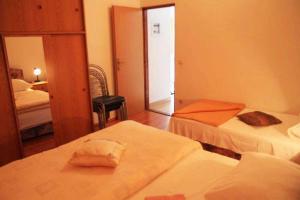 Apartments with parking space Biograd na Moru, Biograd - 23415