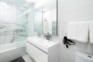 Luxury Full Floor Chelsea Apt St 7