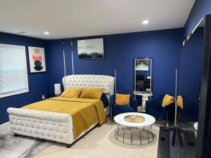 Stylish and Modern Large Bedroom