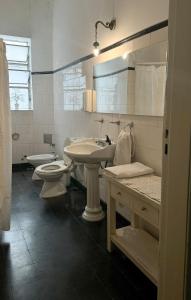 Tango House- Amplio, Cómodo y Luminoso, ideal para Grupos y Familias - hasta 10 huéspedes, up to 10 guests