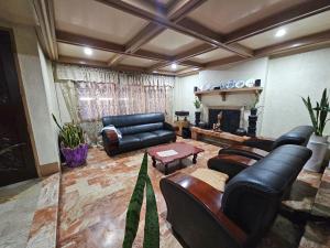 2600 trancoville transient house