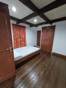 2600 trancoville transient house