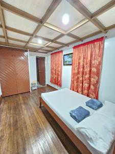 2600 trancoville transient house