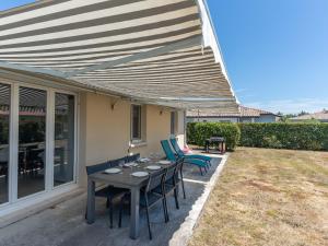 Maison Familiale à Gastes, 400m du Lac, Climatisée, Jardin, 6 Pers. - Ménage Inclus - FR-1-319-575