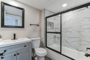 Bradenton Beach 3BR Balcony & Easy Beach Access