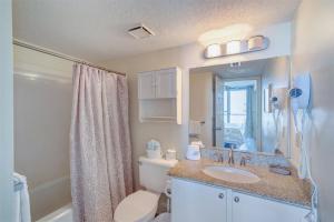 Pelican Beach 0413 by Pelican Beach Management