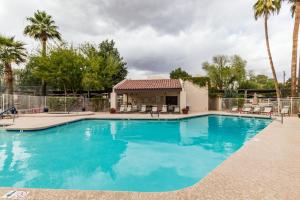 Lakeside Lake Biltmore Village Condo