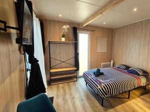 Appartements Studio independant L-an nexe : photos des chambres