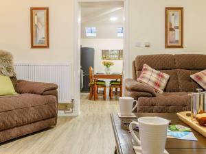 3 Bed in Whitby 90809