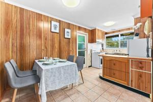 Retro Retreat - Mornington
