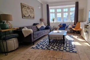 The Blue house on the wall - Hythe